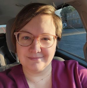 Meet your Posher, Natalie